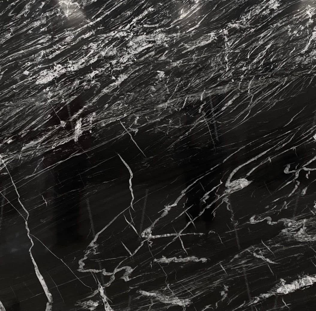 Echantillon d'image du coloris : Electric Black