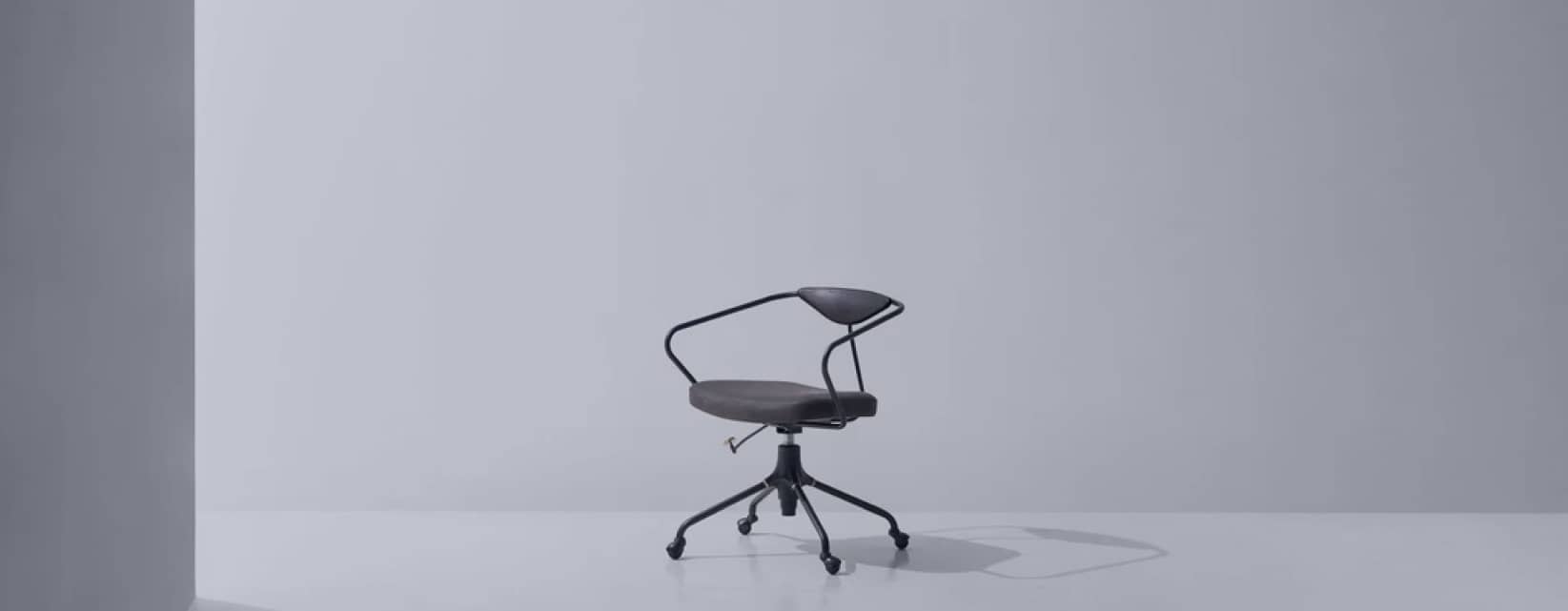 Akron Desk Chair